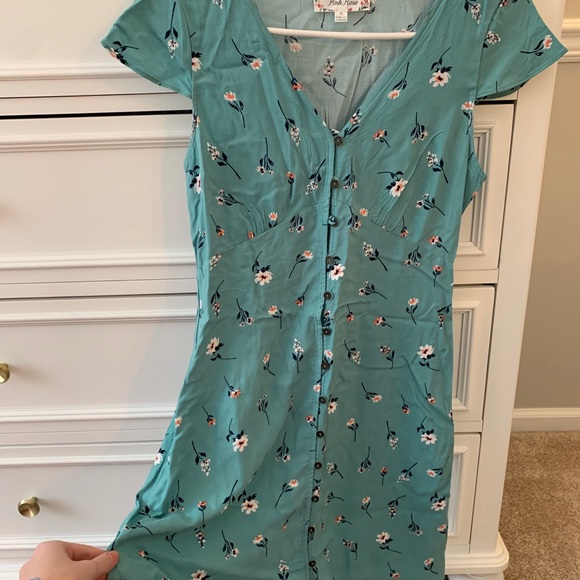 Dress - Picture 1 of 2